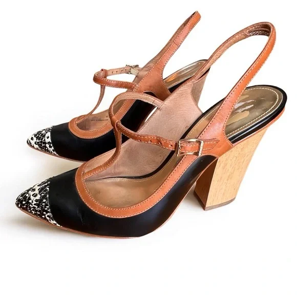 ⭐️ Coach Black Tan Slingback Heels T-Strap with Chunky Heel Size 8B - Picture 3 of 14